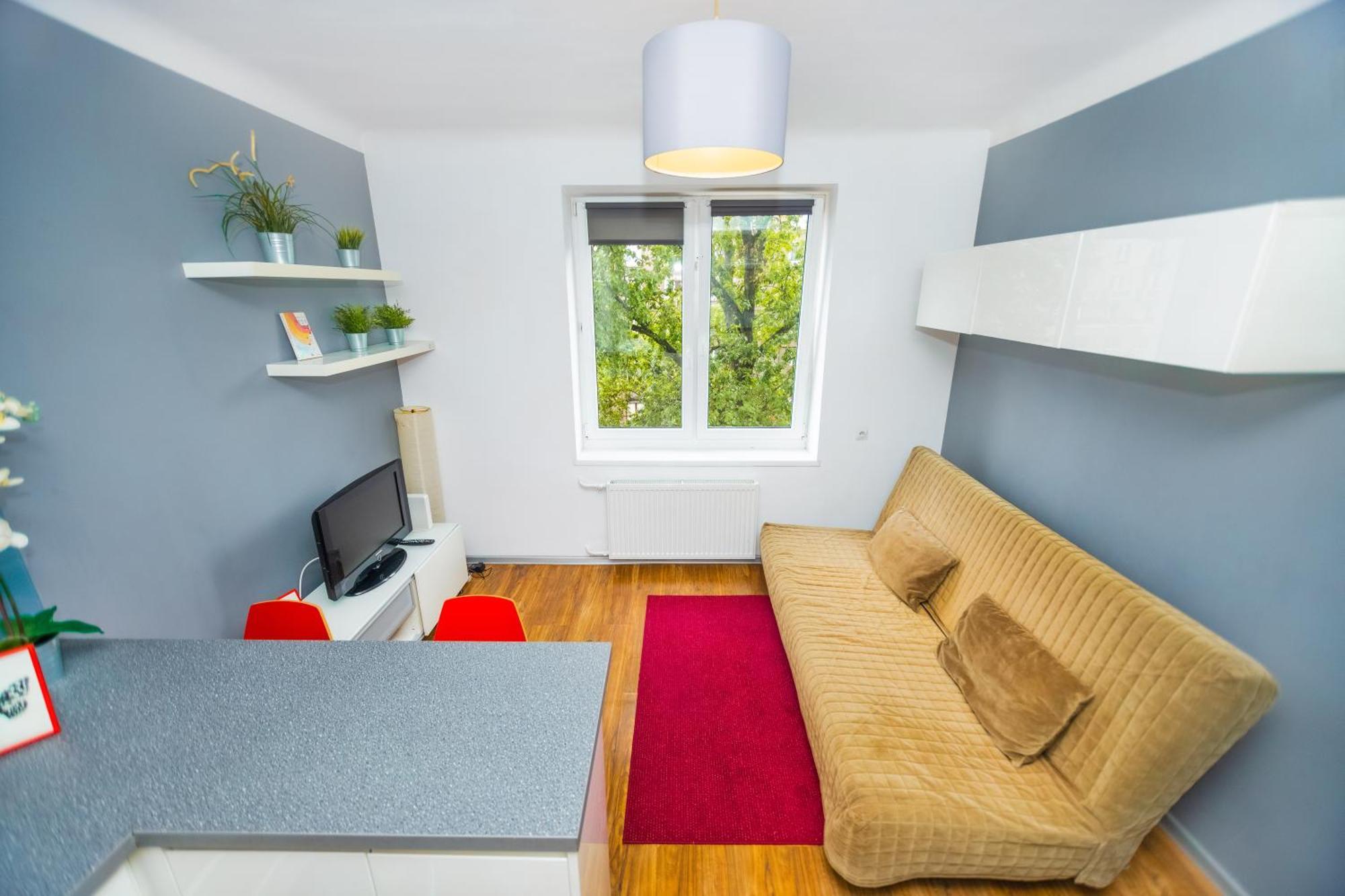 Cozy Studio Next To The Metro And City Center Варшава Екстериор снимка